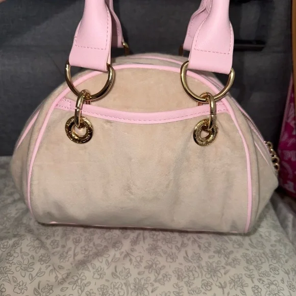 Juicy Couture Dreamy Satchel Purse - Picture 5 of 9